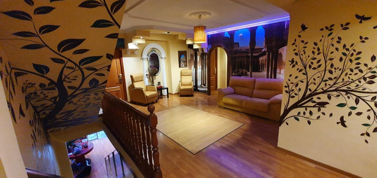 Hotel La Curva Albolote Εξωτερικό φωτογραφία