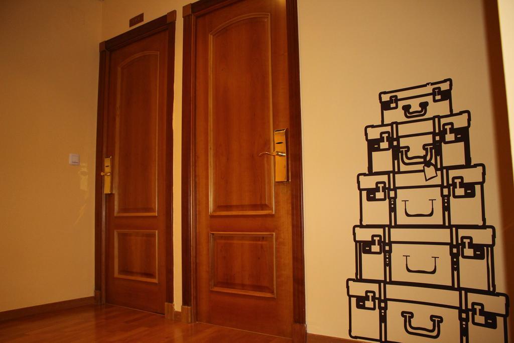 Hotel La Curva Albolote Εξωτερικό φωτογραφία